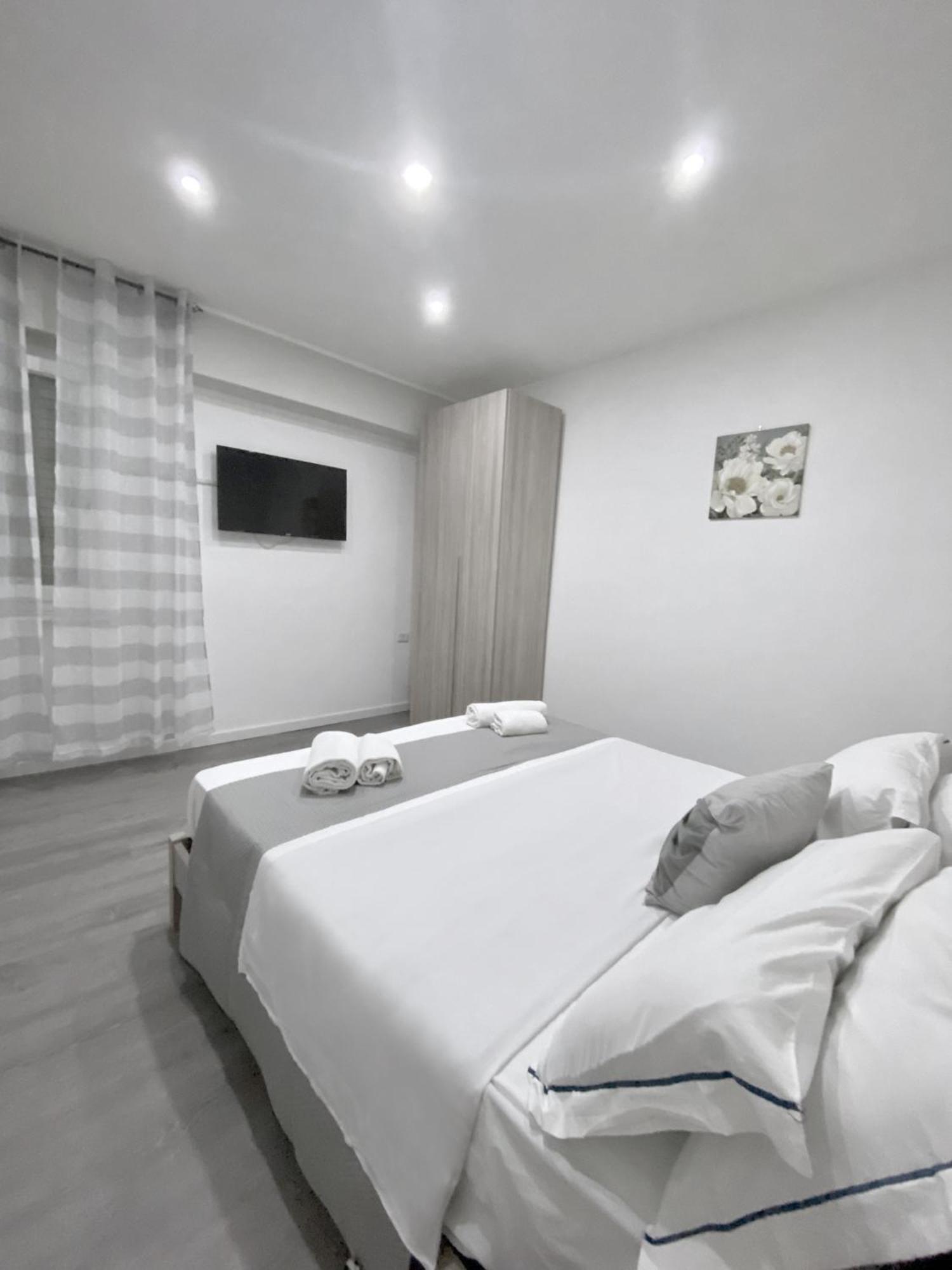 Capodichino Apartment 127 - 20 Неаполь Екстер'єр фото